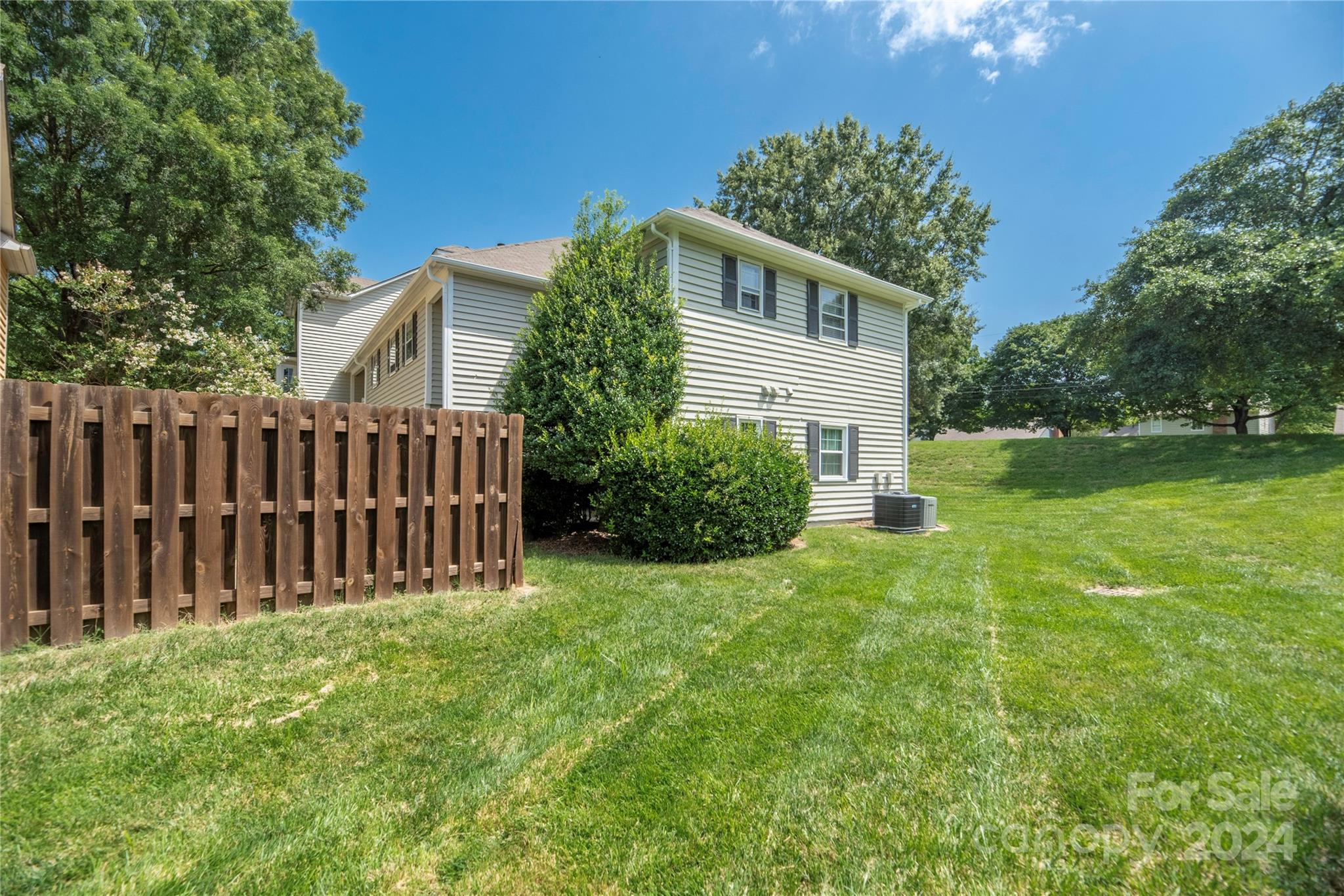 768 Marsh Road, Unit 5 Charlotte, NC 28209 - Photo 21 of 25