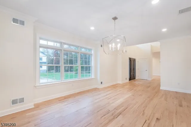 $1,495,000 | 20 West Drive, Fairfield, NJ 07004