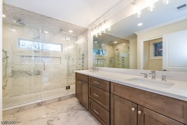 $1,495,000 | 20 West Drive, Fairfield, NJ 07004