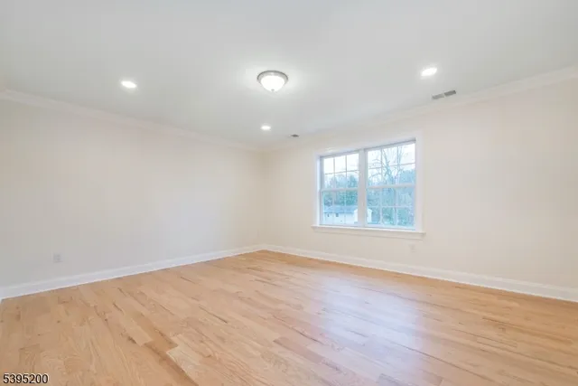 $1,495,000 | 20 West Drive, Fairfield, NJ 07004