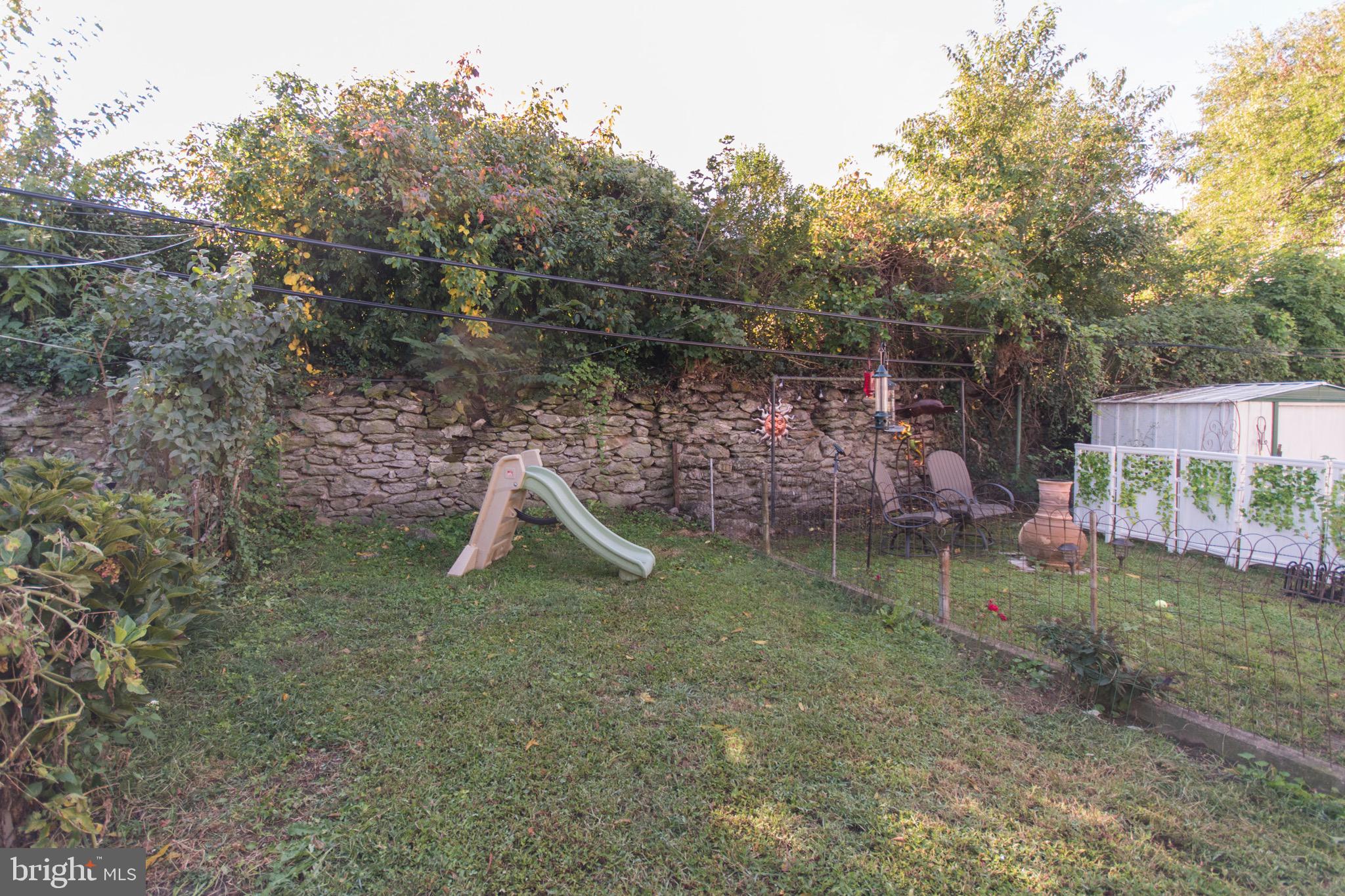 433 Ripka Street Philadelphia, PA 19128 - Photo 14 of 15 Backyard