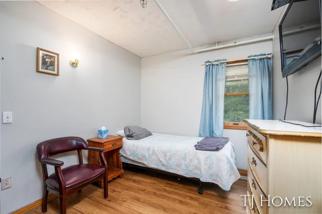 $574,900 | 2895 M Highway 79, Hastings, MI 49058