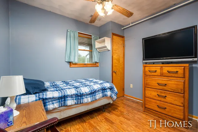 $574,900 | 2895 M Highway 79, Hastings, MI 49058