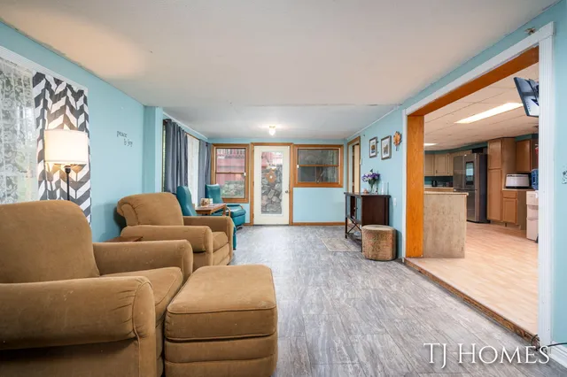 $574,900 | 2895 M Highway 79, Hastings, MI 49058