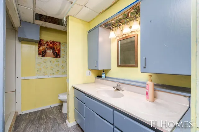 $574,900 | 2895 M Highway 79, Hastings, MI 49058