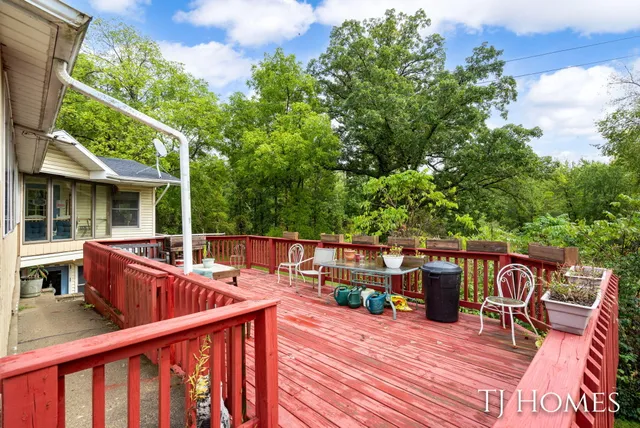 $574,900 | 2895 M Highway 79, Hastings, MI 49058