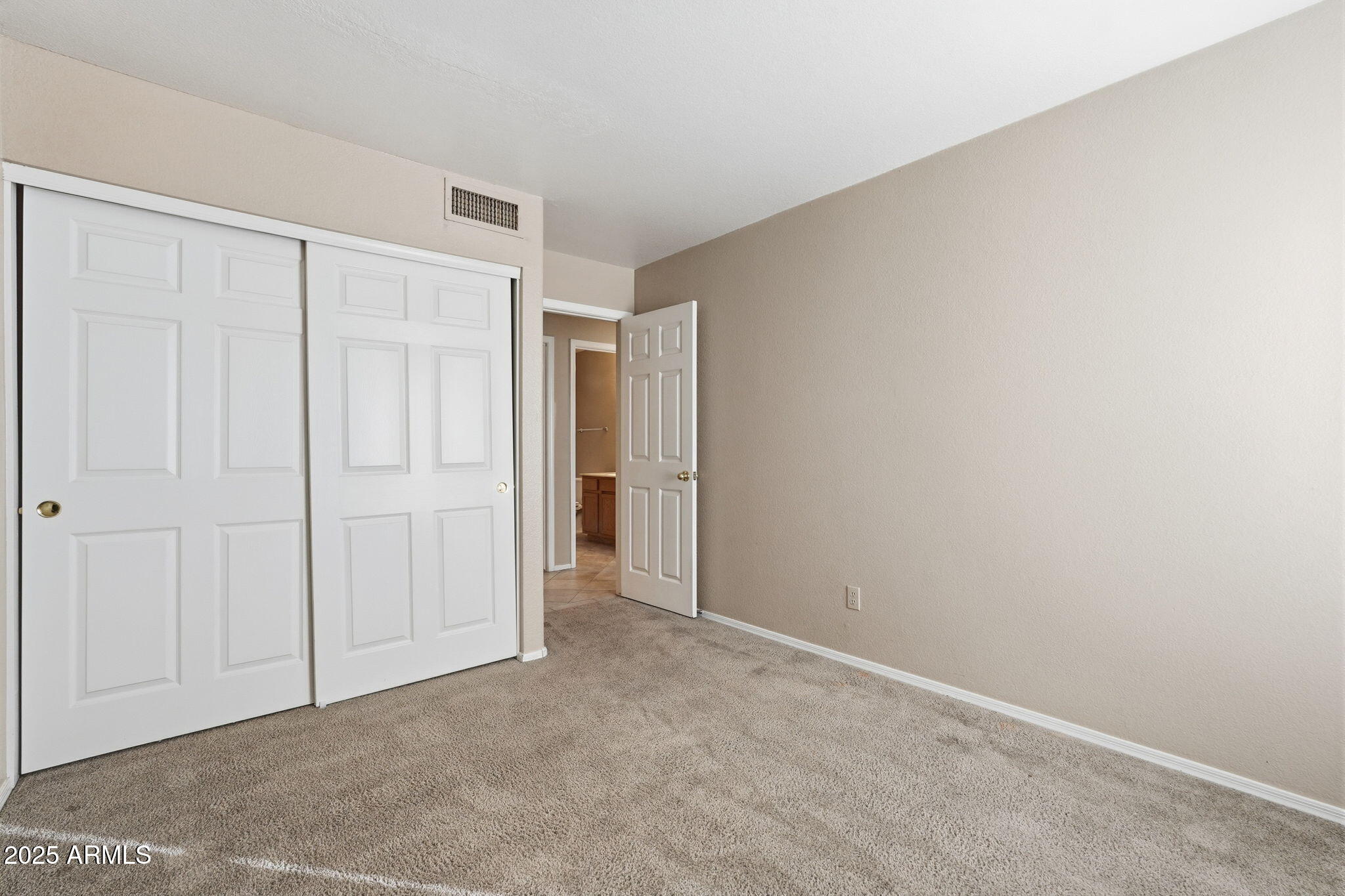 409 South Cholla Street Gilbert, AZ 85233 - Photo 18 of 21 025_ListerPros