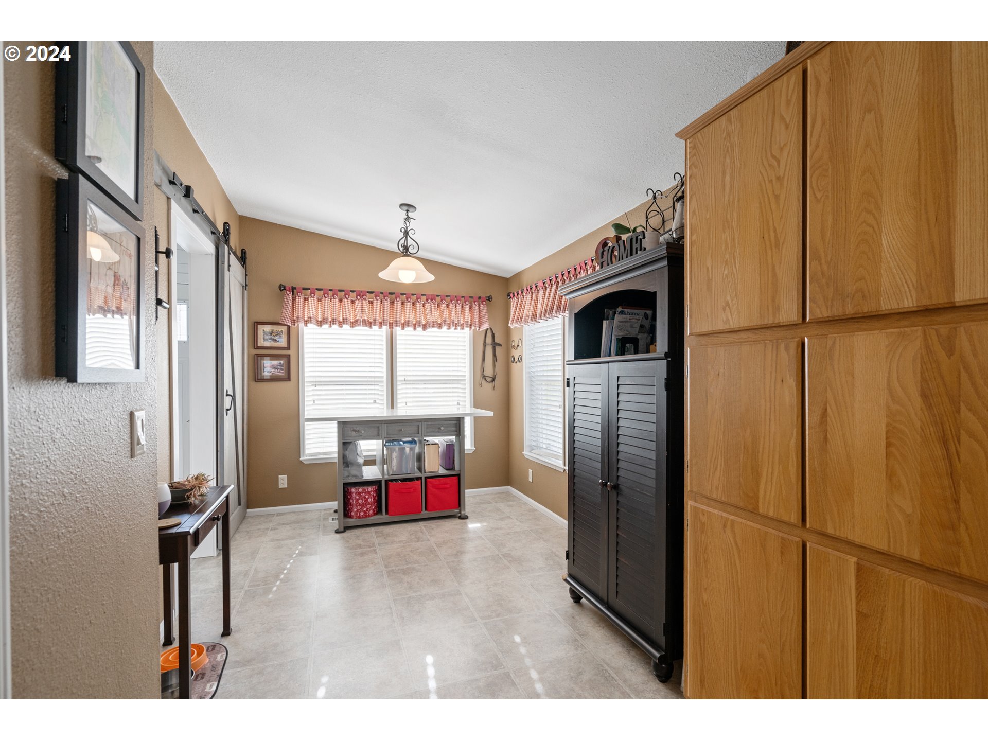 43064 Southwest Gateway Avenue Pendleton, OR 97801 - Photo 27 of 48 Gallery Image 27