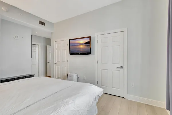 $12,000 | 410 Evernia Street, Unit 801, West Palm Beach, FL 33401