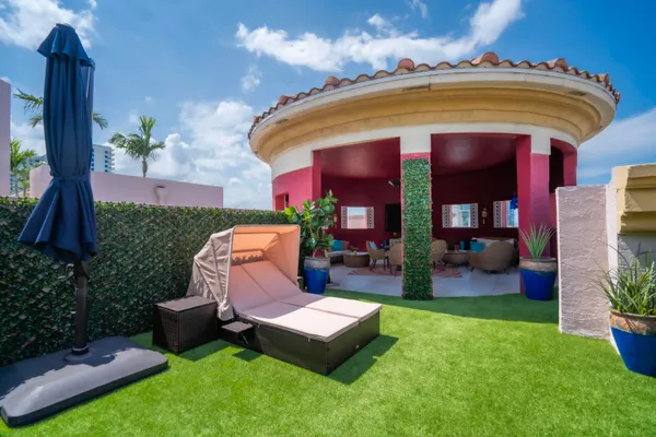 $12,000 | 410 Evernia Street, Unit 801, West Palm Beach, FL 33401