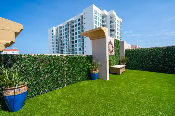 $12,000 | 410 Evernia Street, Unit 801, West Palm Beach, FL 33401