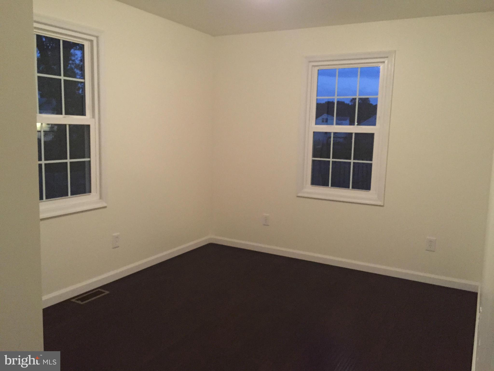 959 Martin Road Baltimore, MD 21221 - Photo 7 of 17 Bedroom (Master)