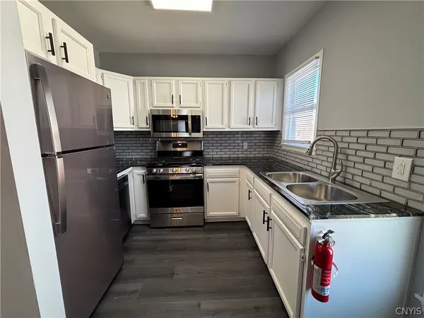 $1,650,000 | 208 Westcott Street, Syracuse, NY 13210