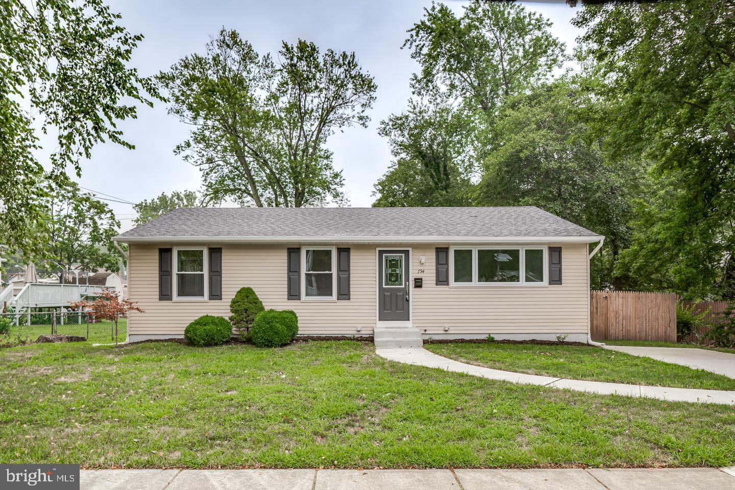 754 Maple Road Deptford, NJ 08096 - Photo 1 of 25 Gallery Image 1