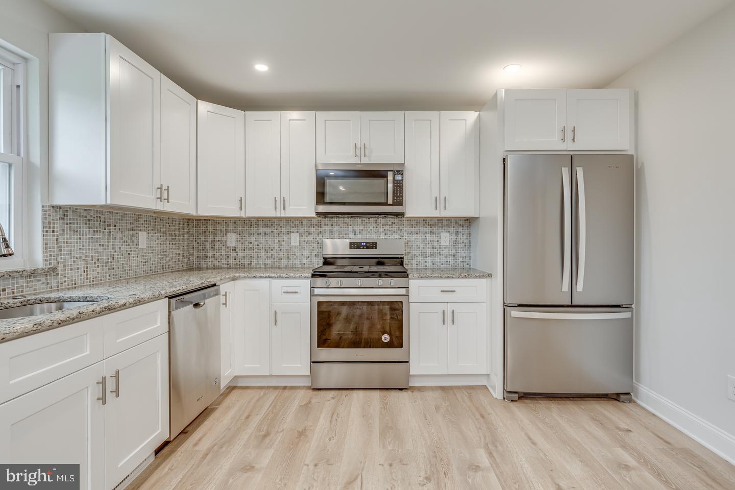 754 Maple Road Deptford, NJ 08096 - Photo 11 of 25 Gallery Image 11
