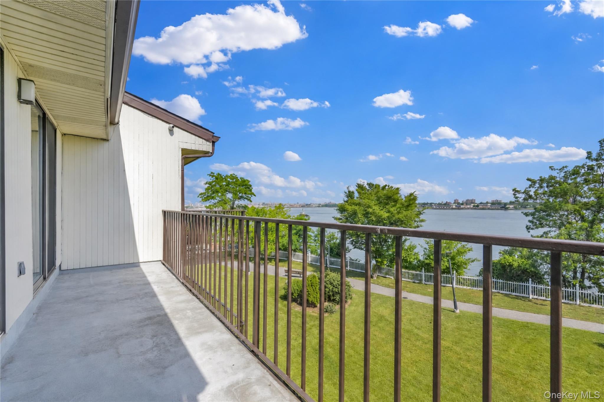 120-09 Riviera Court, Unit 10B Queens, NY 11356 - Photo 15 of 37