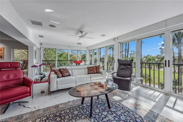 $450,000 | 764 Eagle Creek Drive, Unit 301, Naples, FL 34113