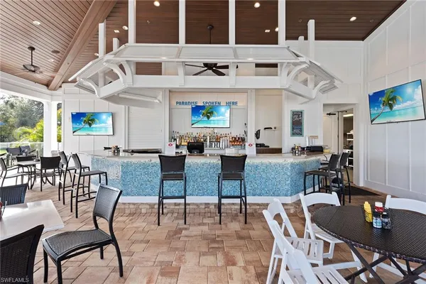 $450,000 | 764 Eagle Creek Drive, Unit 301, Naples, FL 34113