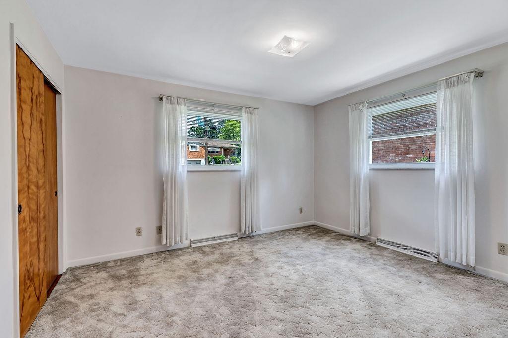 3153 Dickinson Road Cincinnati, OH 45211 - Photo 12 of 32 Gallery Image 12