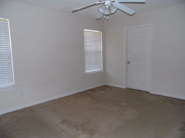 2712 Hampton Park Circle Foley, AL 36535 - Photo 7 of 18