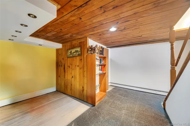 $635,000 | 44 Seley Drive, North Babylon, NY 11703