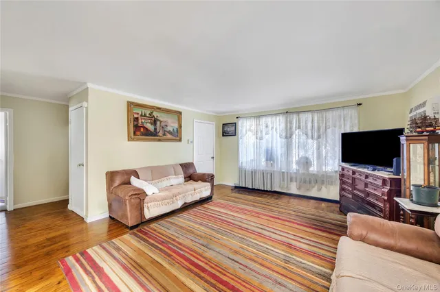 $635,000 | 44 Seley Drive, North Babylon, NY 11703