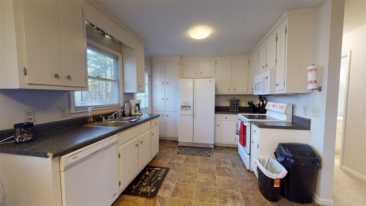 1503 Cole Mill Road Durham, NC 27705 - Photo 10 of 29 kitchen