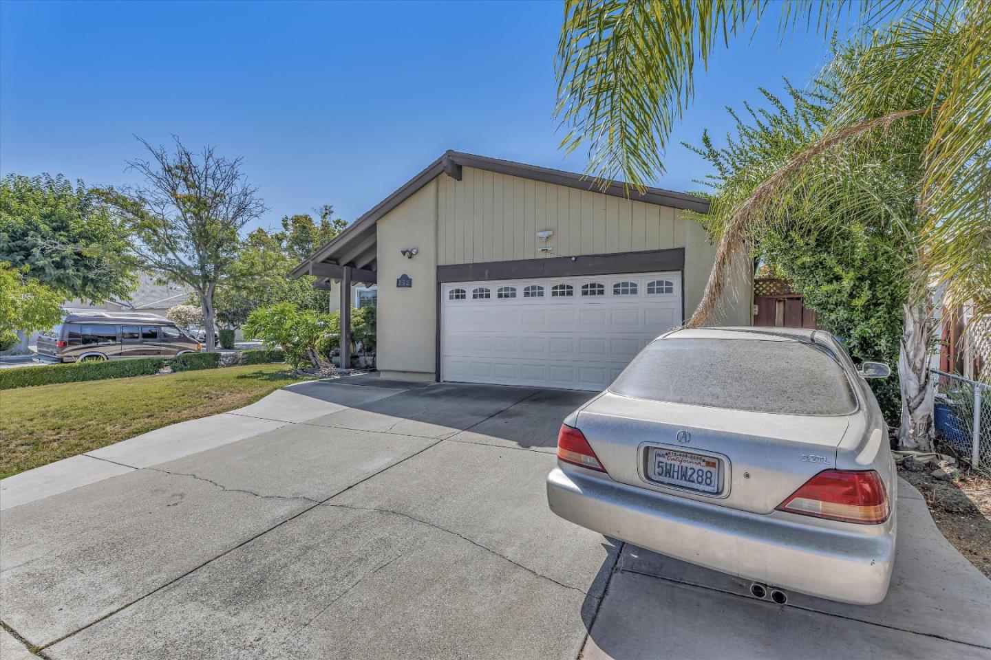 252 Sposito Circle San Jose, CA 95136 - Photo 3 of 50