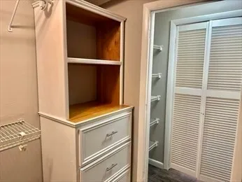 $1,775 | 224 Walnut Street, Unit REAR, Agawam, MA 01001