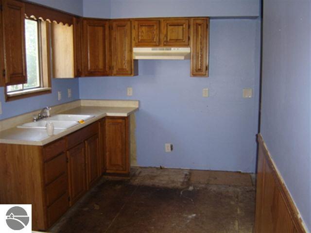 115 East Scribner Road Rose City, MI 48654 - Photo 8 of 8 1752089-7.JPG