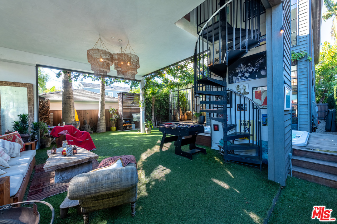 910 Dickson Street Marina del Rey, CA 90292 - Photo 44 of 52 a view of outdoor space yard deck and patio