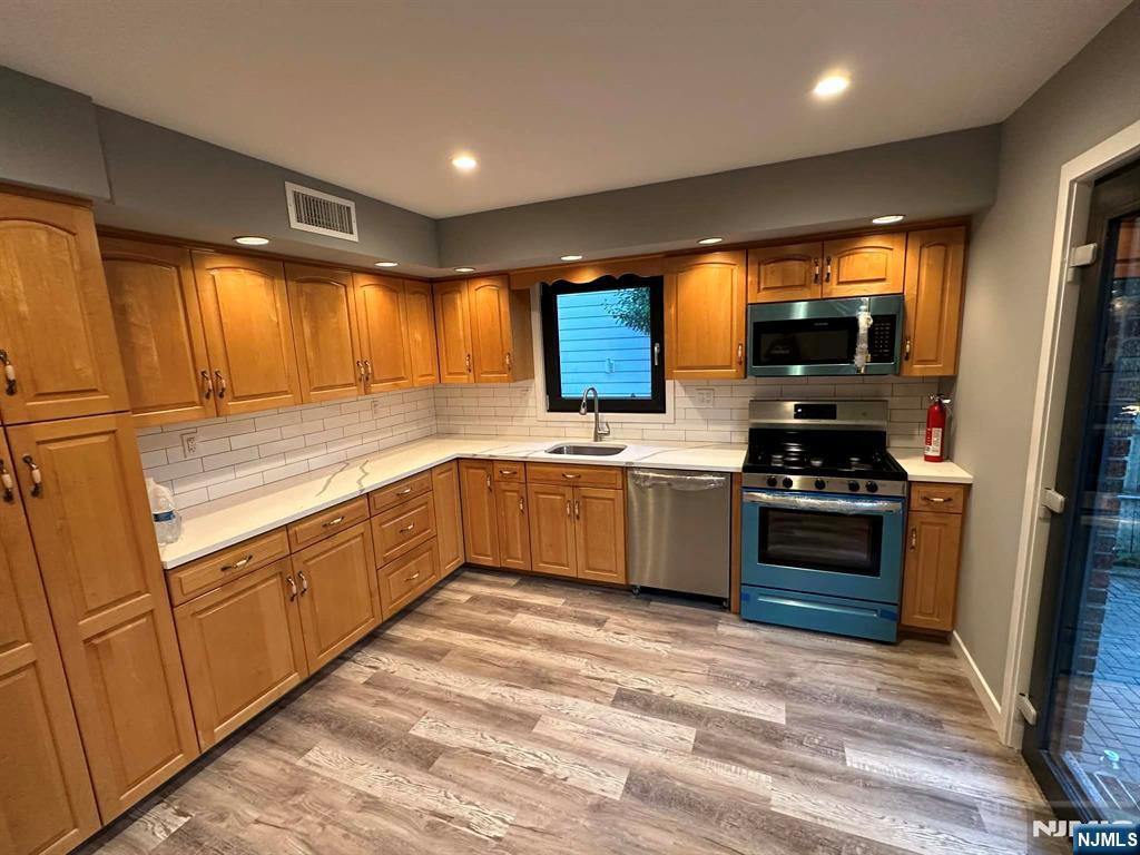 80 Koster Street Wallington, NJ 07057 - Photo 2 of 23