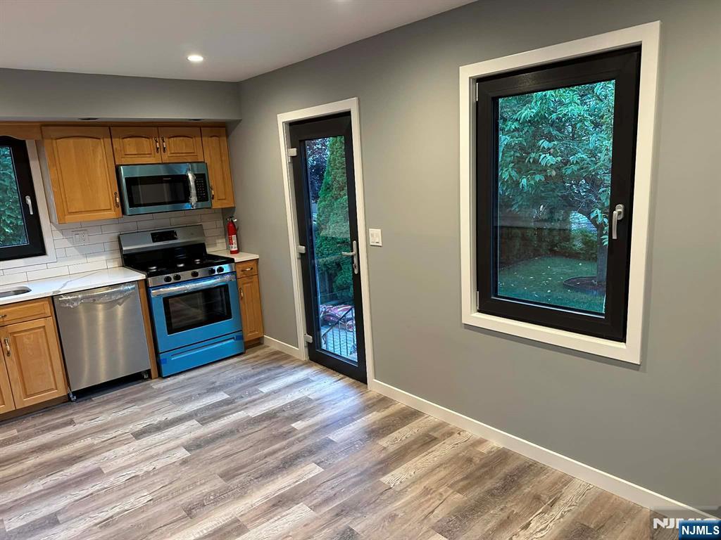 80 Koster Street Wallington, NJ 07057 - Photo 3 of 23