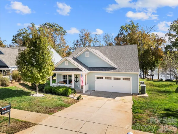 $625,000 | 25566 Seagull Drive, Lancaster, SC 29720