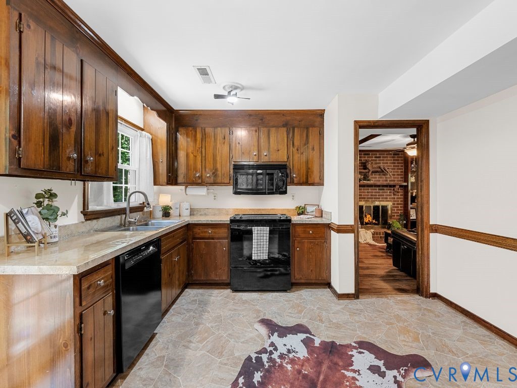 3100 Three Bridge Road Powhatan, VA 23139 - Photo 19 of 38