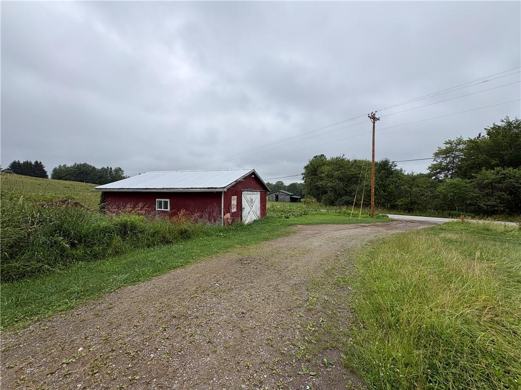 939 Hillman Road Rossiter, PA 15772 - Photo 21 of 29