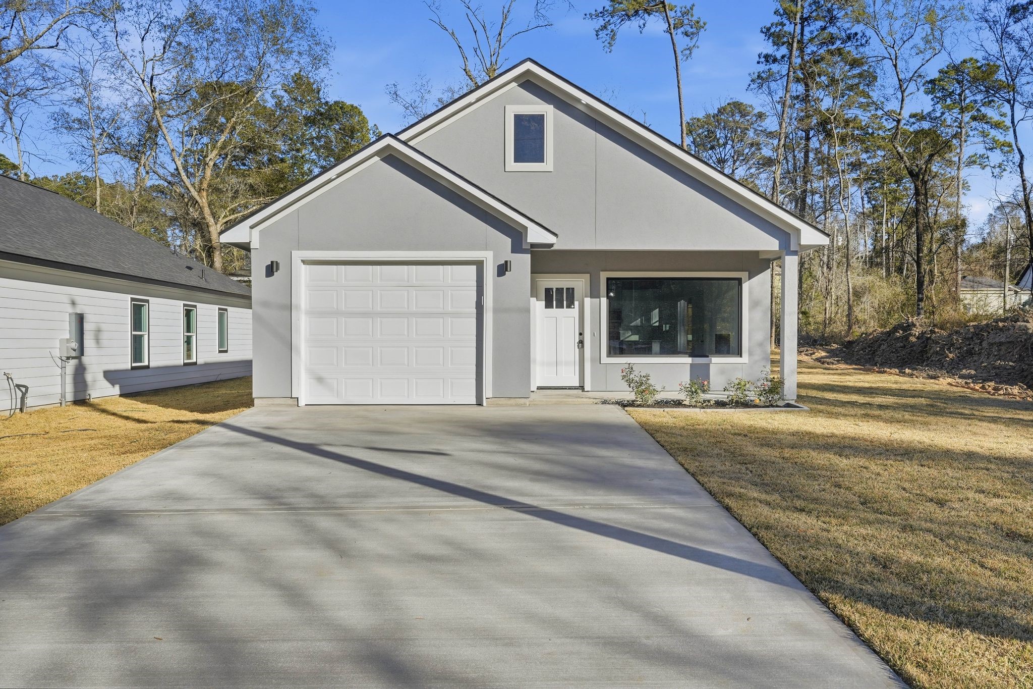 14834 Fannin Road Willis, TX 77378 - Photo 1 of 35