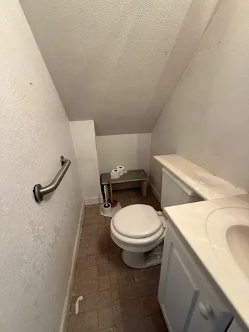 $149,900 | 810 4th Avenue, Two Harbors, MN 55616