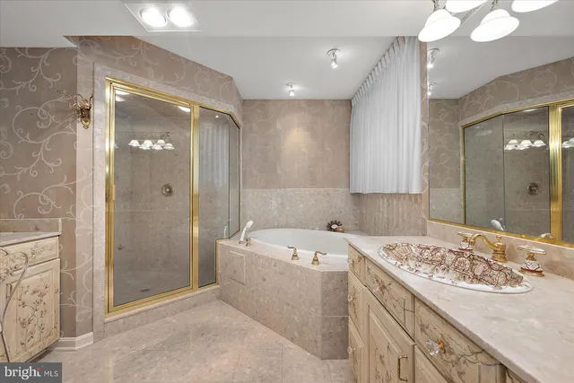 $3,500,000 | 12201 Wight Street, Unit 301, Ocean City, MD 21842