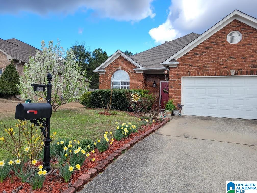 528 Enclave Circle Fultondale, AL 35068 - Photo 3 of 56
