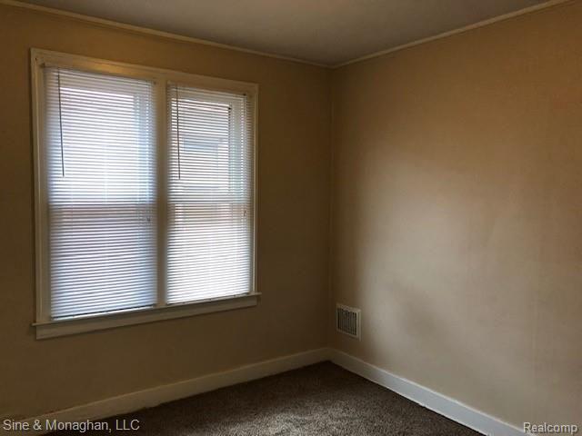 934 Nottingham Road Grosse Pointe, MI 48230 - Photo 8 of 43