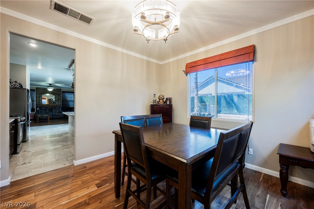 93 Autumn Day Street Henderson, NV 89012 - Photo 12 of 57 Dining Area