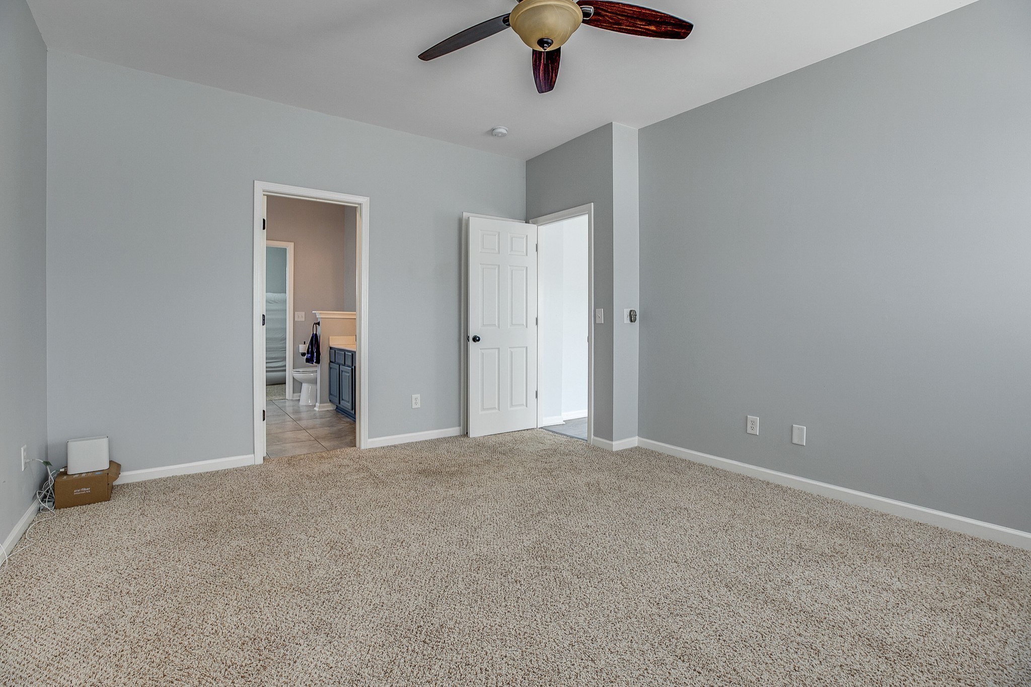 1715 Emma Circle Spring Hill, TN 37174 - Photo 12 of 23 en empty room with closet and chandelier fan