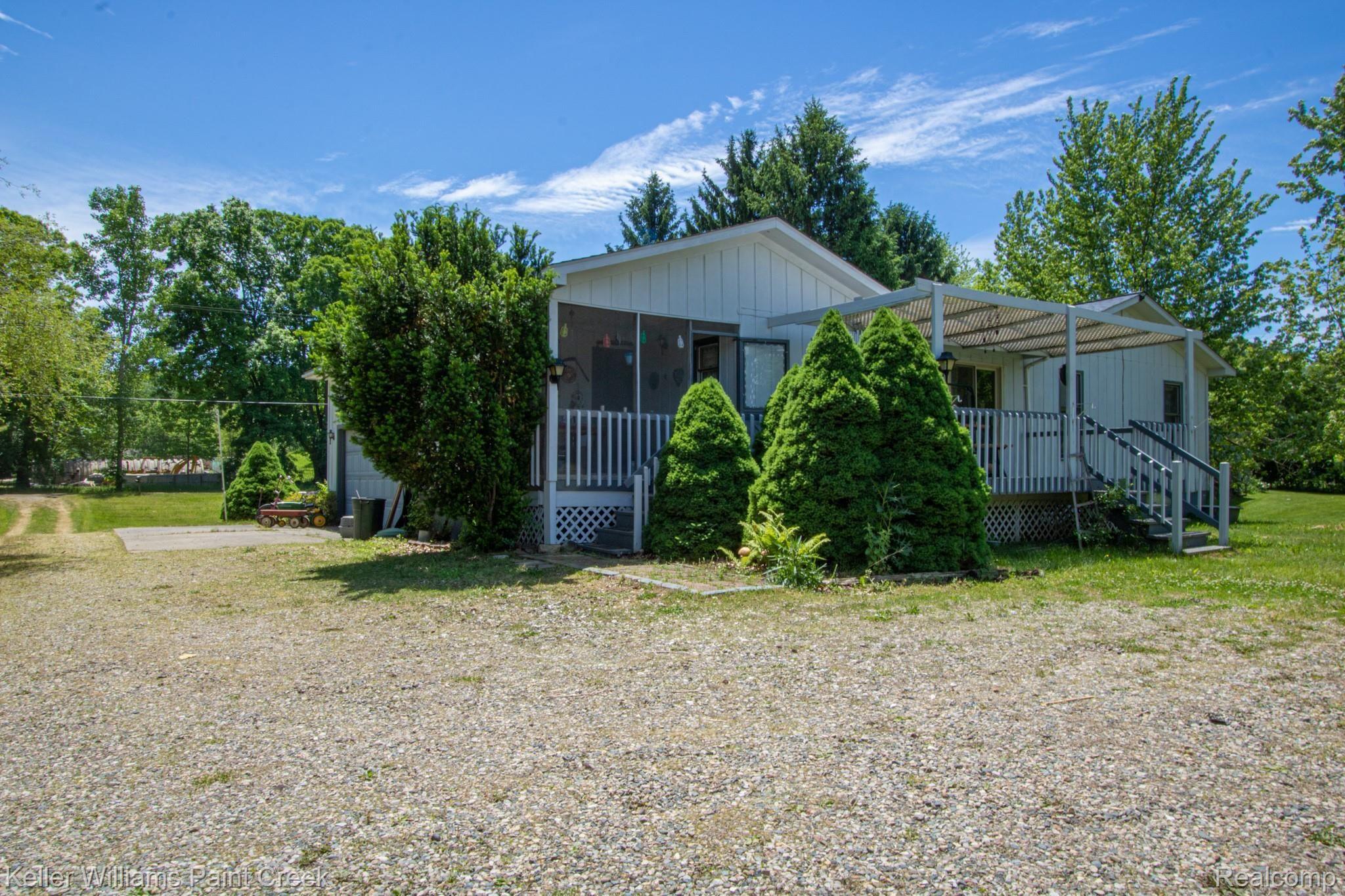 2497 Houser Road Holly, MI 48442 - Photo 9 of 37 _MG_0096.jpg