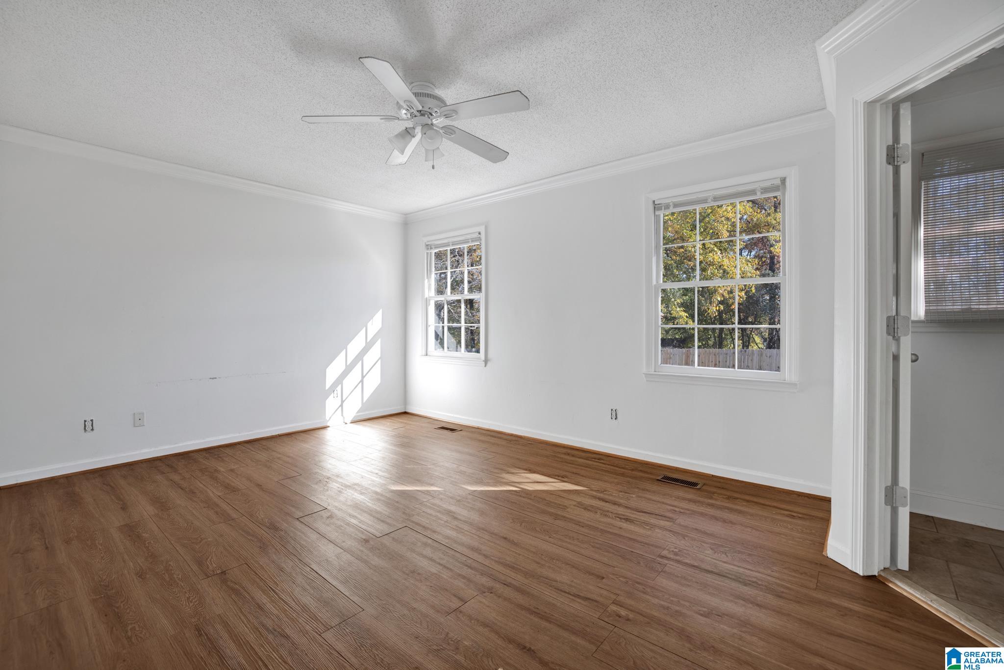 3825 South Shades Crest Road Hoover, AL 35244 - Photo 15 of 23