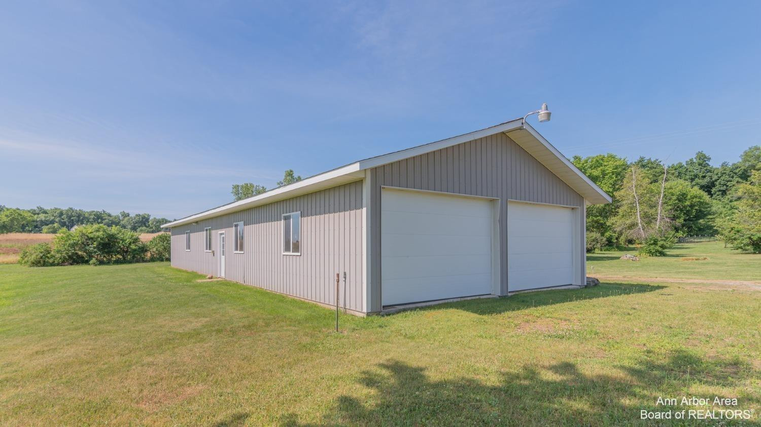 12322 Mccollum Road Clinton, MI 49236 - Photo 18 of 84 Photo 19