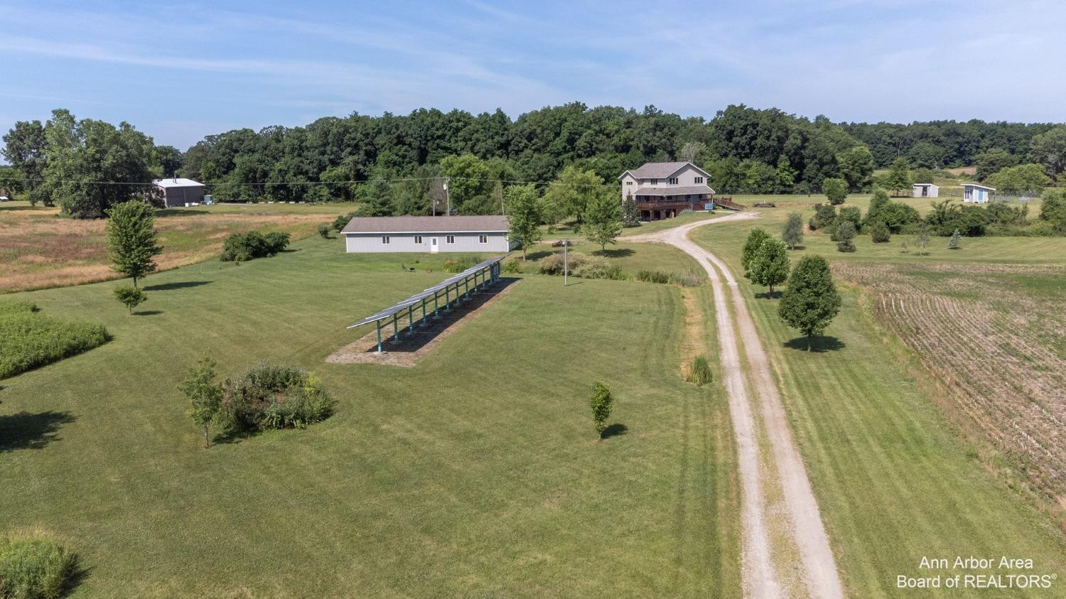 12322 Mccollum Road Clinton, MI 49236 - Photo 22 of 84 Photo 23
