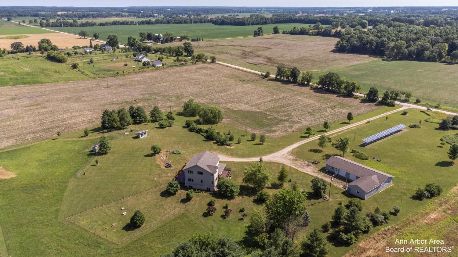 12322 Mccollum Road Clinton, MI 49236 - Photo 34 of 84 Photo 35