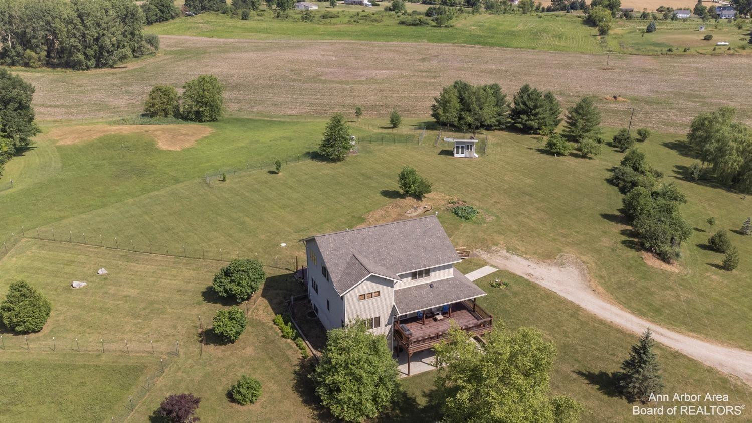 12322 Mccollum Road Clinton, MI 49236 - Photo 37 of 84 Photo 38