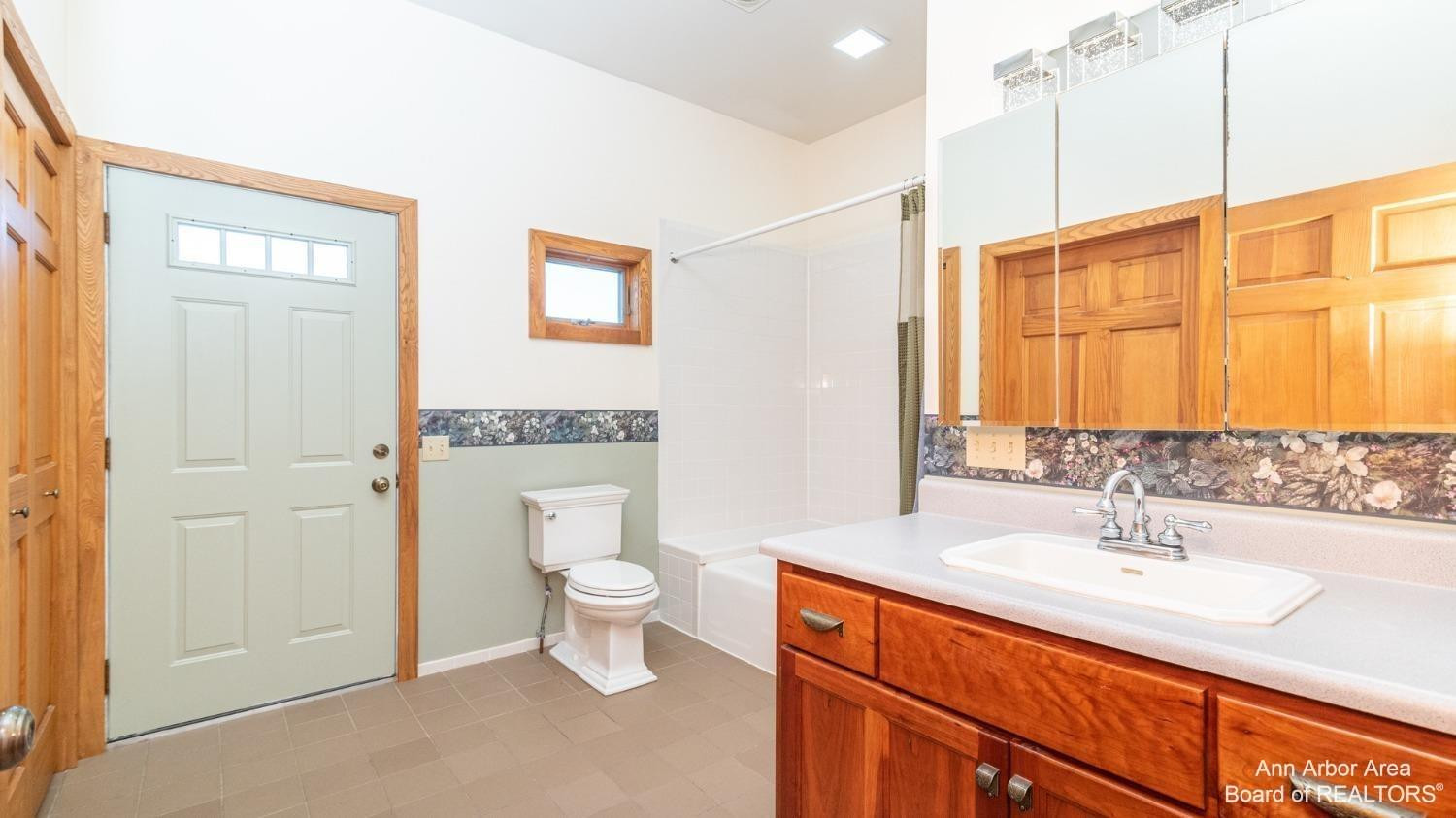 12322 Mccollum Road Clinton, MI 49236 - Photo 57 of 84 Photo 61